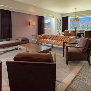 Presidential Suite Balcony City View Club Lounge Access
